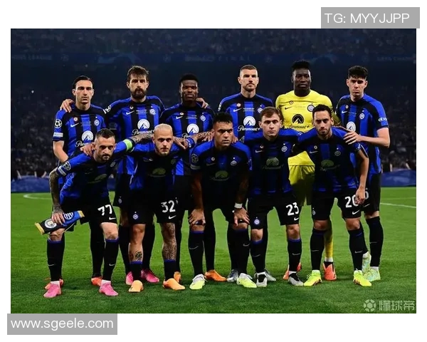 巴黎对阵红星的欧冠直播全程回顾与精彩瞬间分析